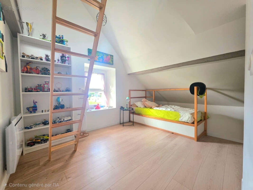 Maison à HAUTEFEUILLE