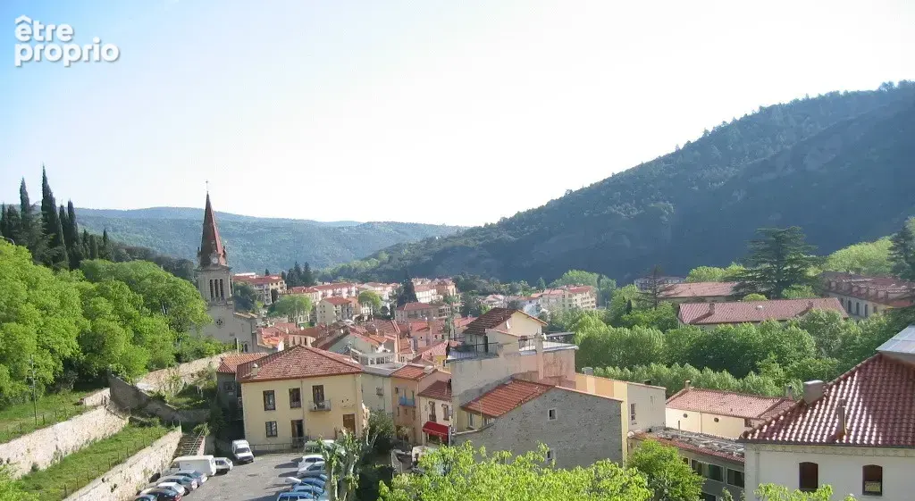 F2 avec place de parking proche des thermes - photo 9