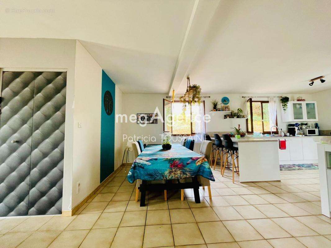 Charmante maison traditionnelle-Sauveterre-32220-122m2 parcelle 4875m2 - photo 6