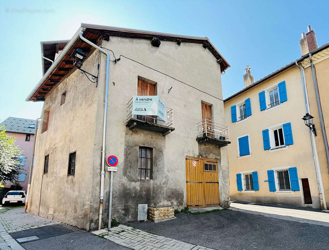 Maison à EMBRUN