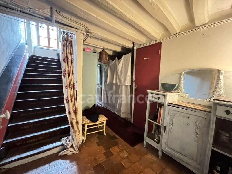Maison à vendre 7 pièces TREIGNY (89) - photo 8