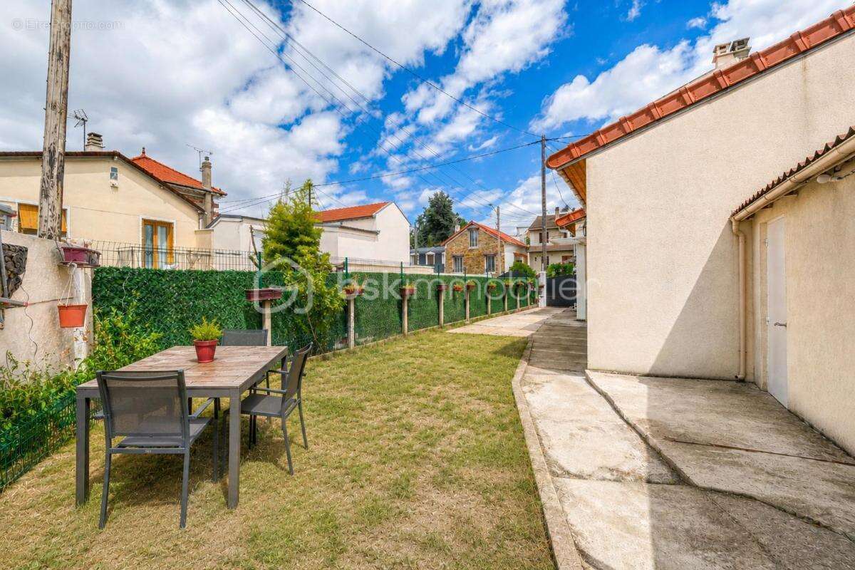 Exclusivité – maison familiale avec jardin – quartier marx dormoy - photo 3