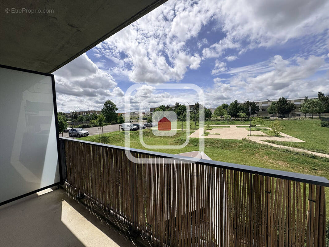 Appartement à CORMONTREUIL