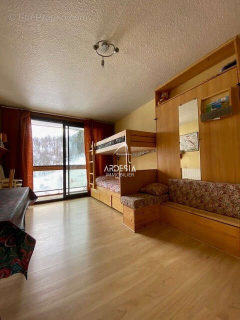 Appartement à LE CHATEL