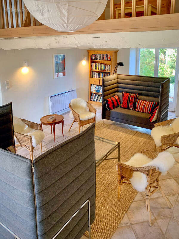 East Wing Lounge - Maison à MONTREAL