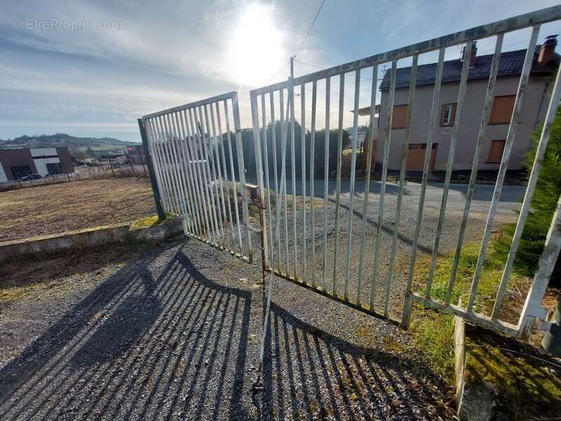 Terrain à PUYGOUZON