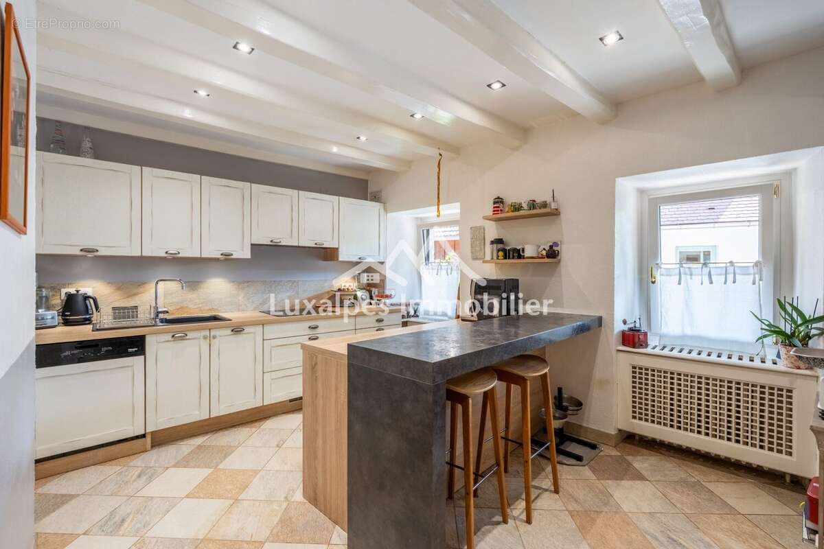 Maison 143 m² à Talloires  - photo 5
