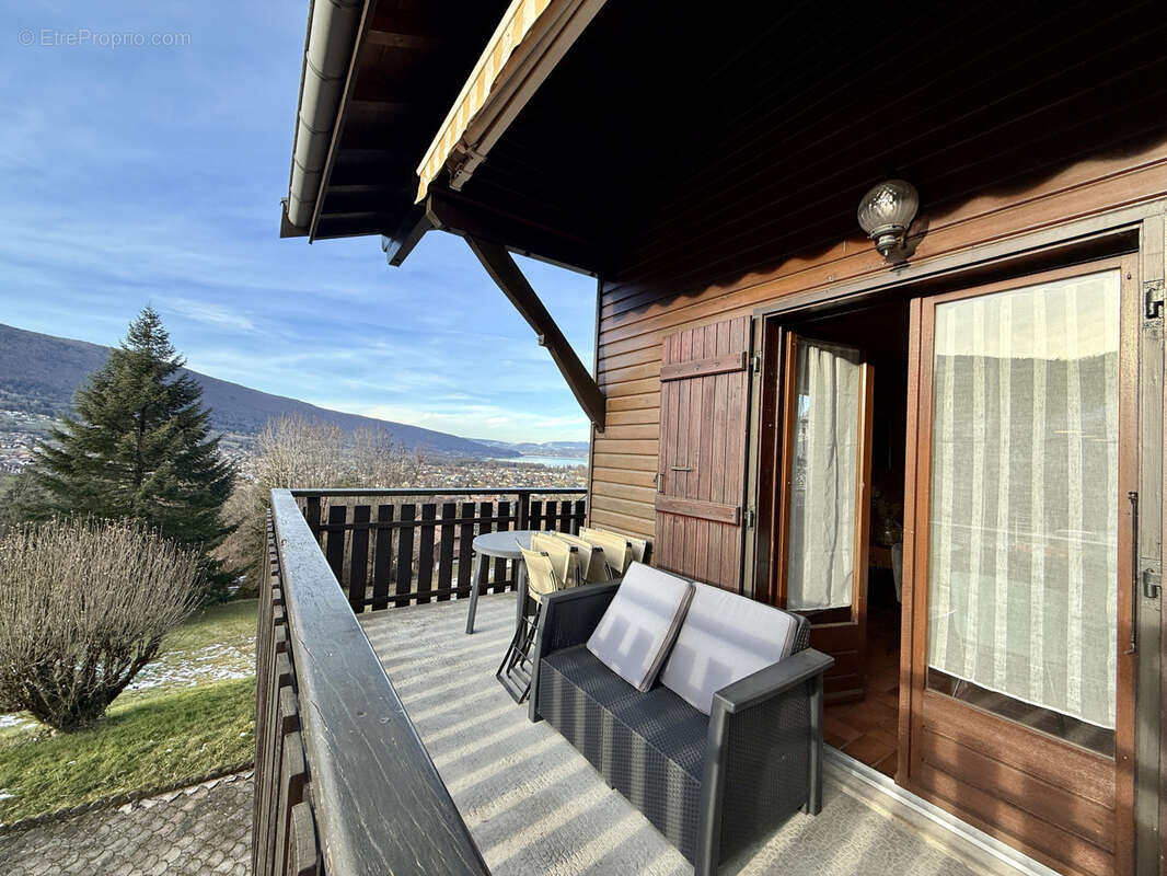 Maison à SAINT-JORIOZ