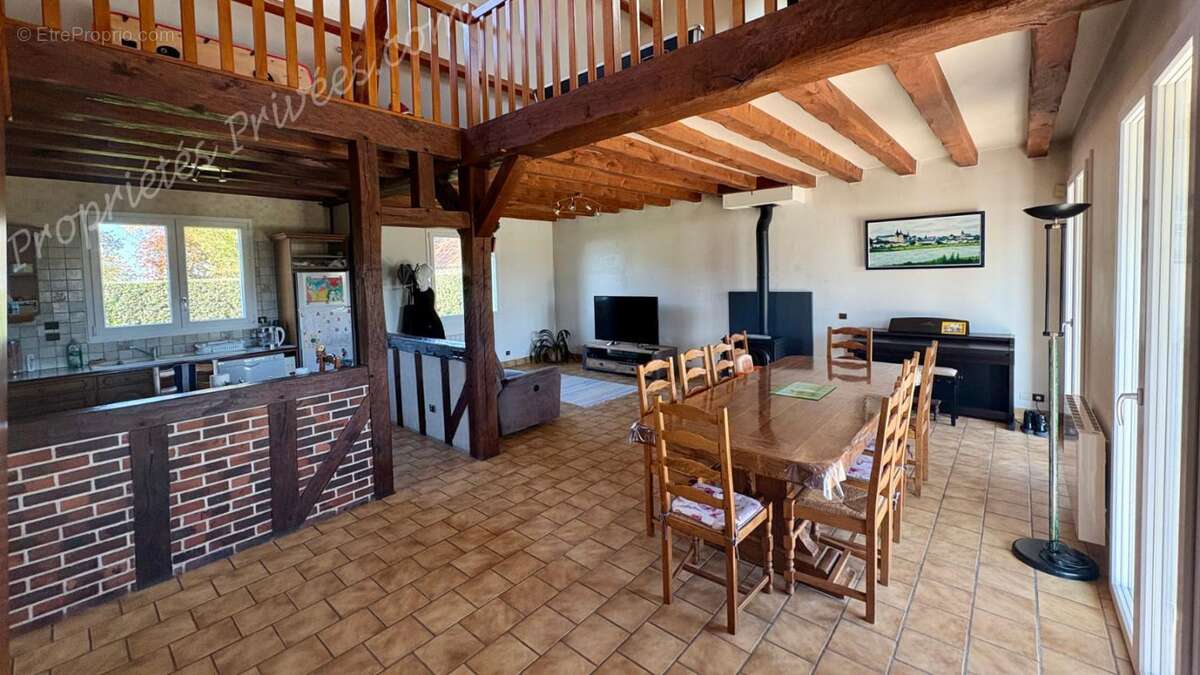 Maison Maslives 6 pièce(s) 115 m2 - photo 7