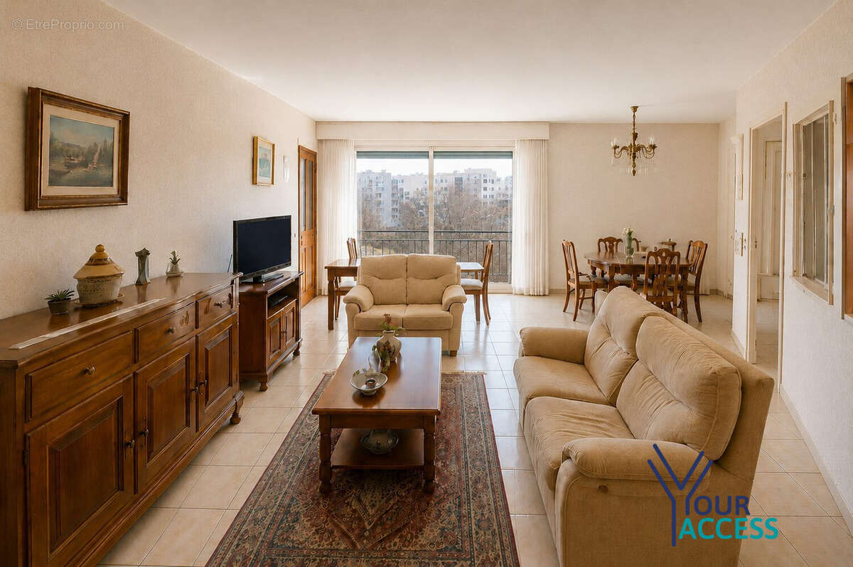 Appartement à BRON