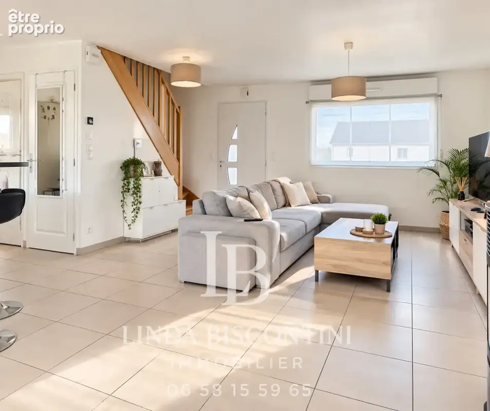 Maison semi plain pied  3 chambres avec grand jardin et carport   Biache-Saint-Vaast   215 000 € - photo 2