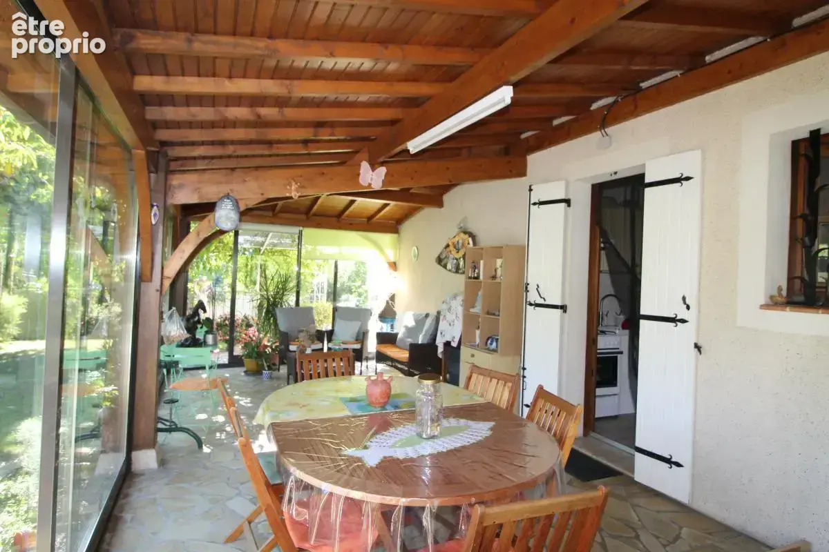 Maison familiale aux beaux volumes et grand terrain - photo 5