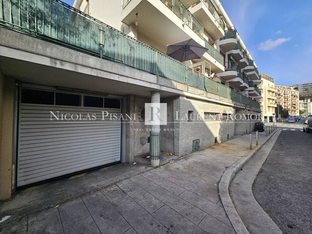 Parking à NICE
