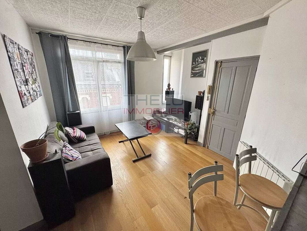 Appartement T3 - Dernier étage - Proche gare - photo 2