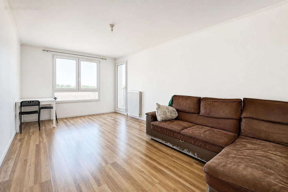 Appartement à PLAISIR