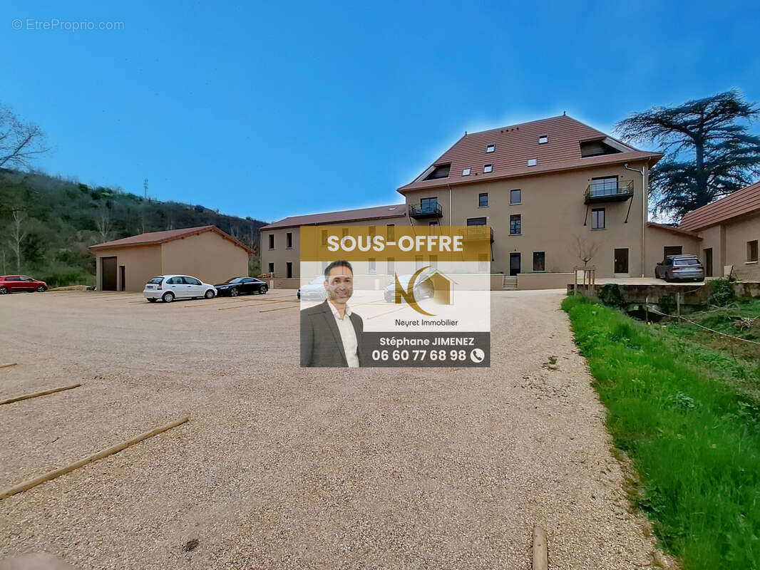 Autre à SEREZIN-DU-RHONE