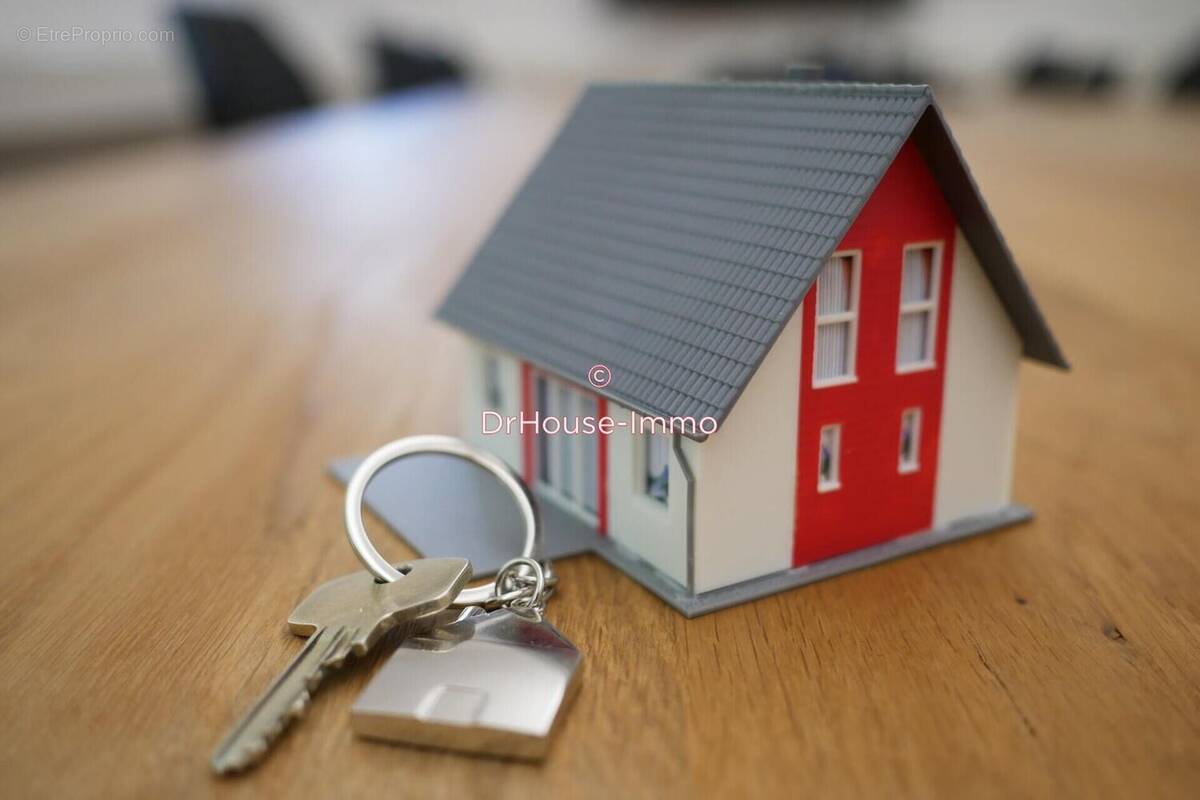 Appartement à MARSEILLE-3E
