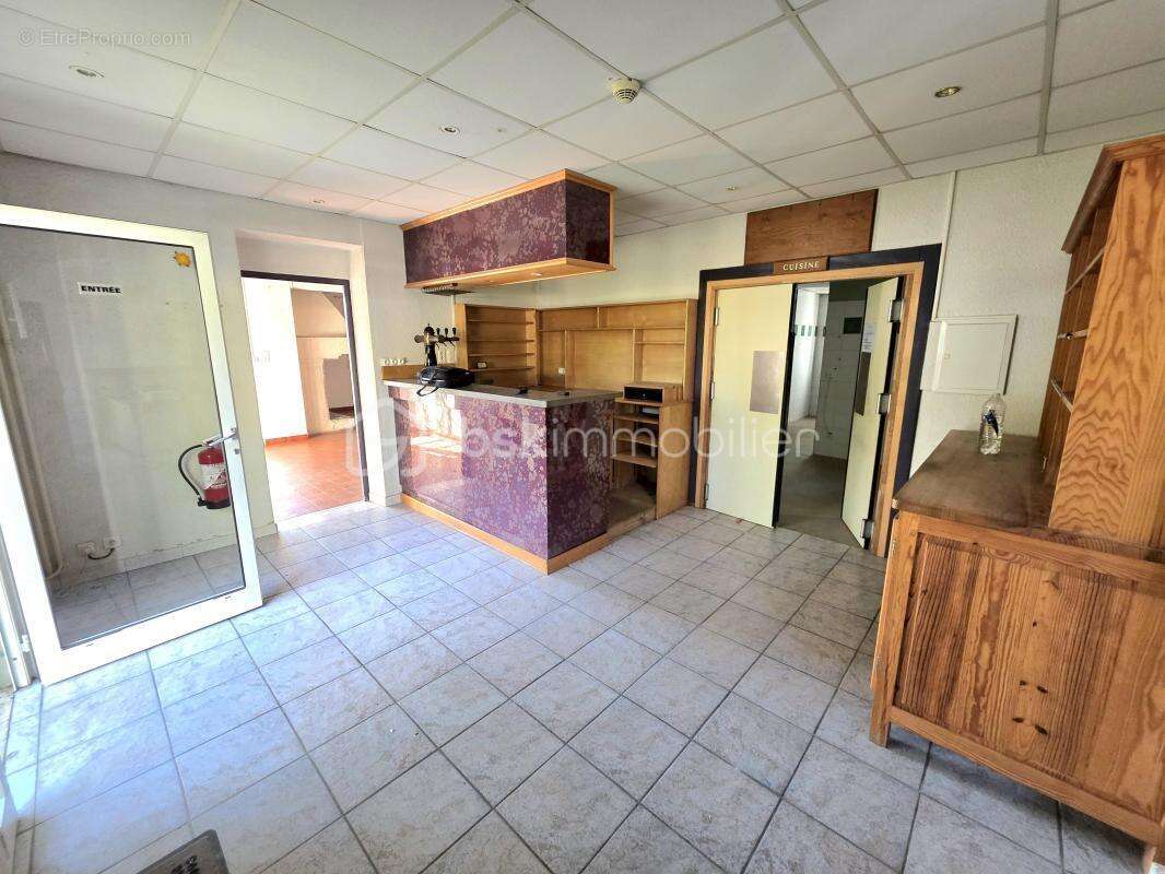 Commerce à SAINT-MARTIN-D&#039;ARDECHE