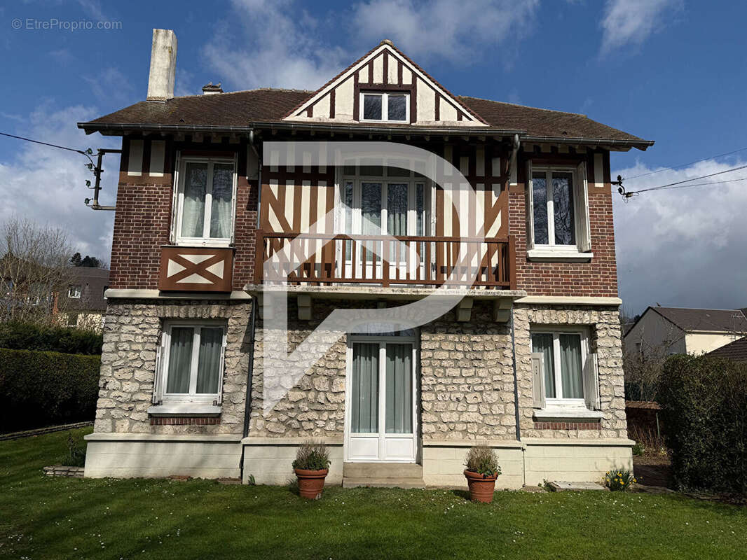 Maison à EVREUX