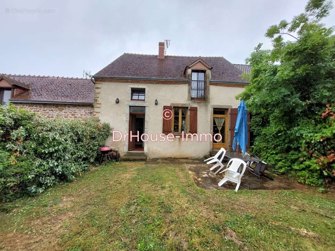 Maison 189 m² à Pommiers  - photo 6