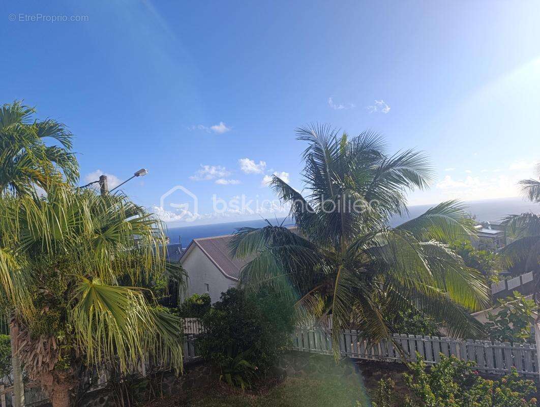 Maison à PETITE-ILE