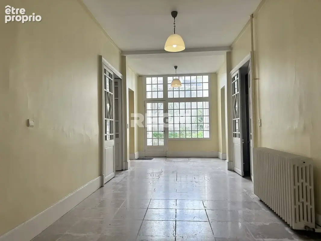 ORLEANS (45)   Centre / Cathédrale   Foncier sur 3 niveaux 360 m2 /sol - Investisseurs - photo 6