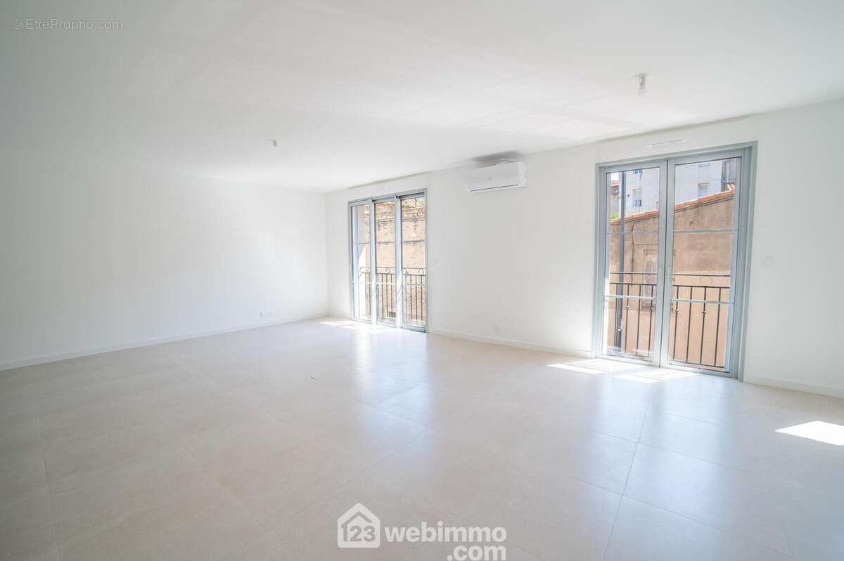 Salon/séjour - Appartement à SETE