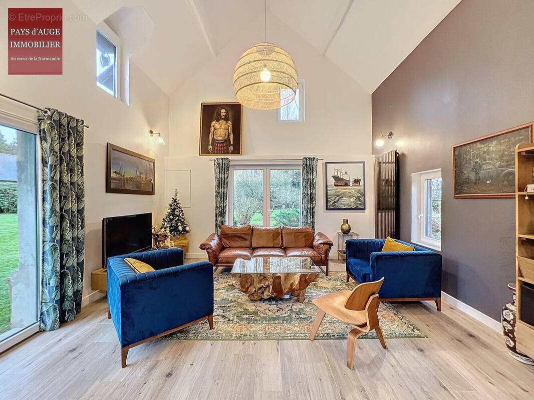 Maison à NEUVILLE-SUR-TOUQUES