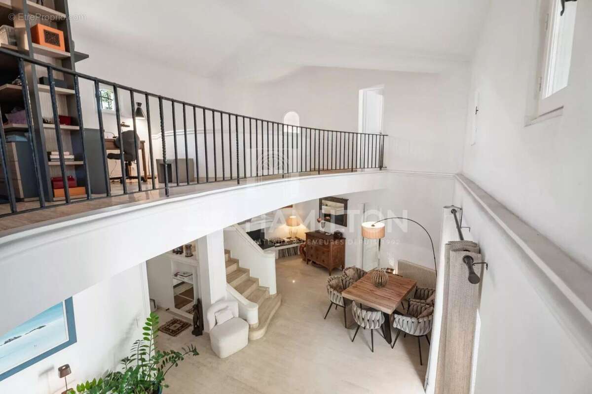 Maison à CANNES