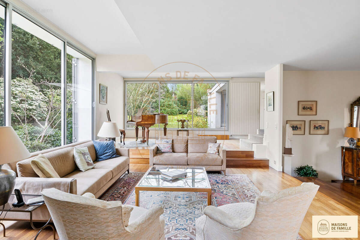 Maison à RUEIL-MALMAISON