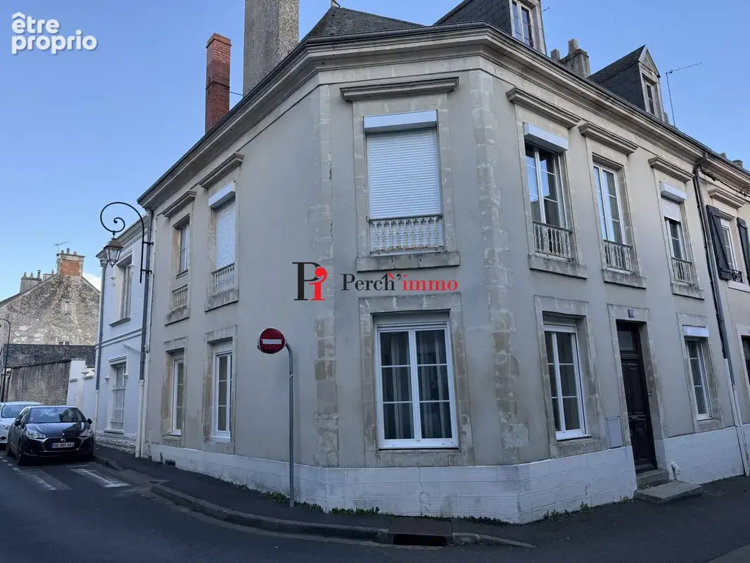 Maison 11 pièces 270 m² à vendre à Mamers (72600) - photo 3