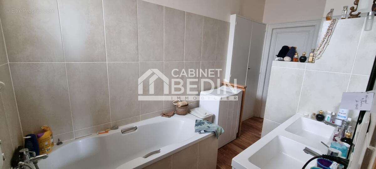 Maison à BAYON-SUR-GIRONDE