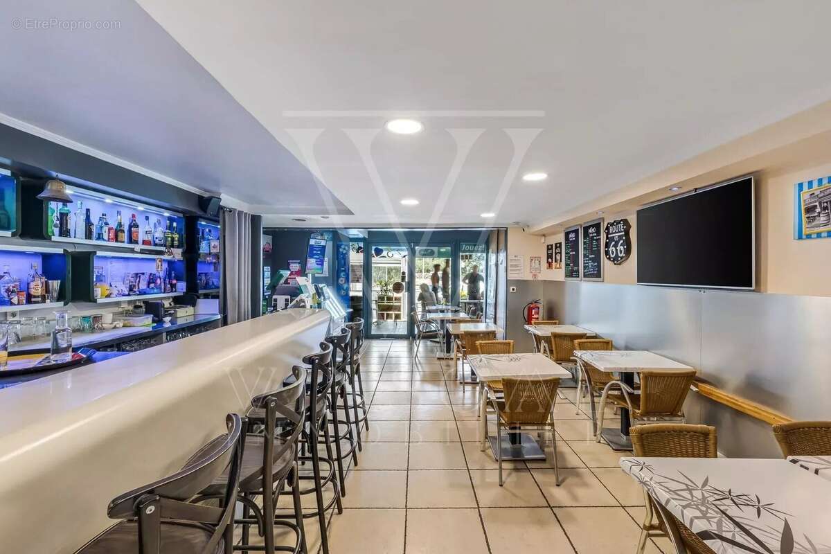 Le Tignet – Fonds de commerce Bar avec Licence IV - photo 8