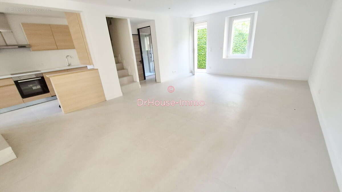 Maison à MARSEILLE-4E