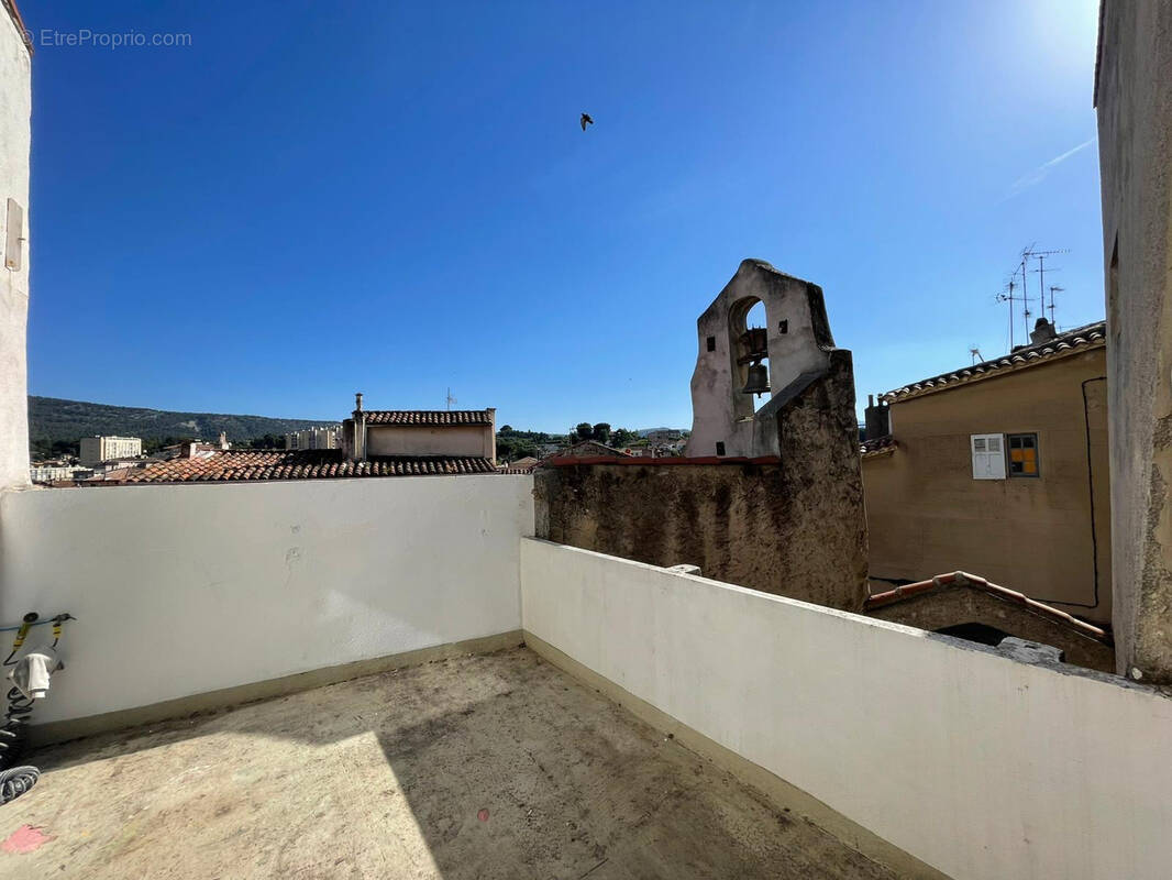 Maison à AUBAGNE