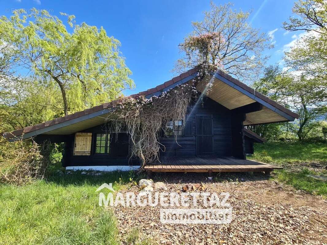 Maison à PEILLONNEX