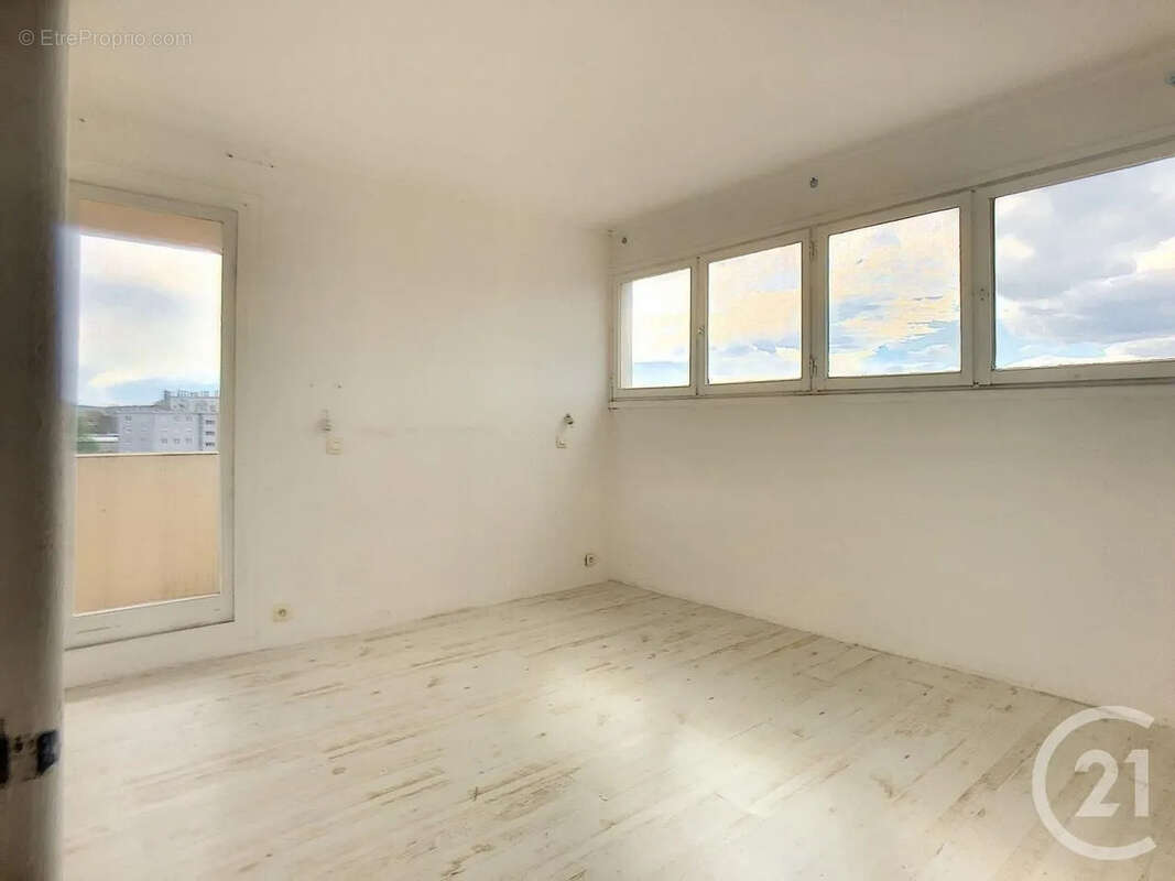 Appartement à SENS