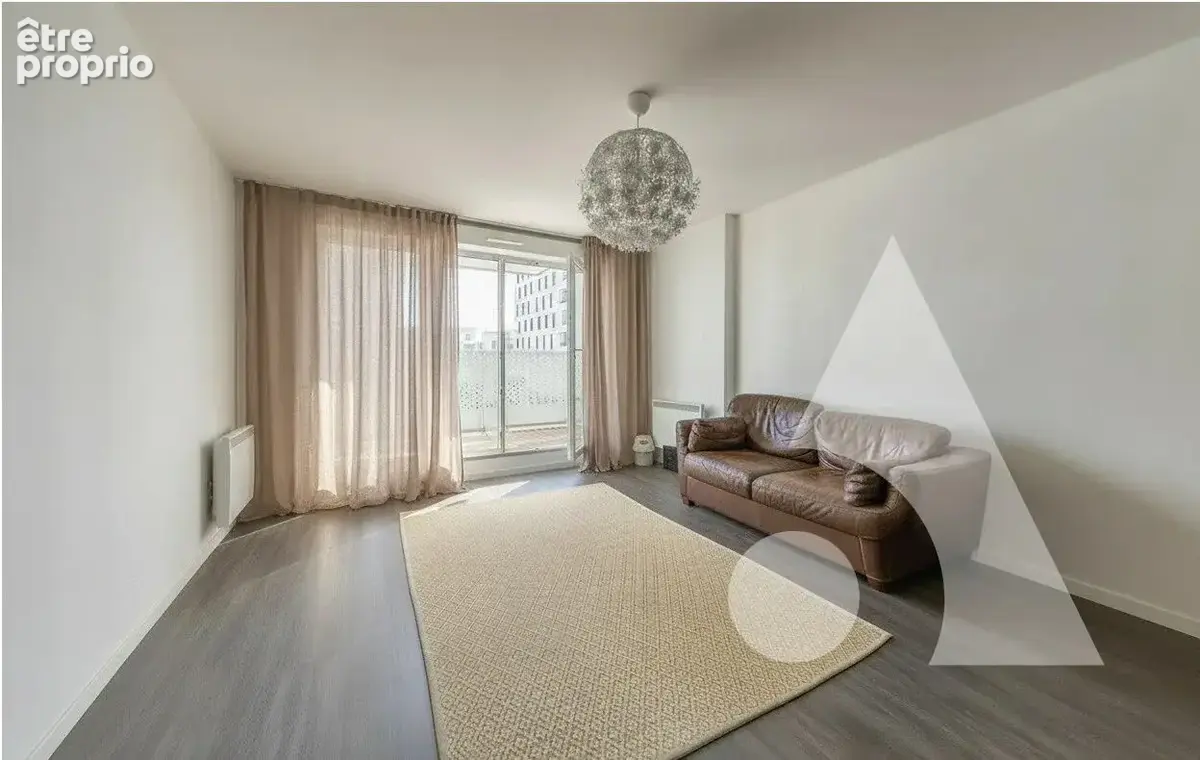 F4 en DUPLEX en plein Centre-Ville + Parking privé - photo 2