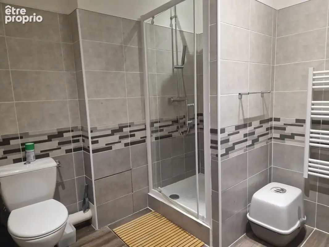 Appartement T3 rénové en 2015 - photo 11