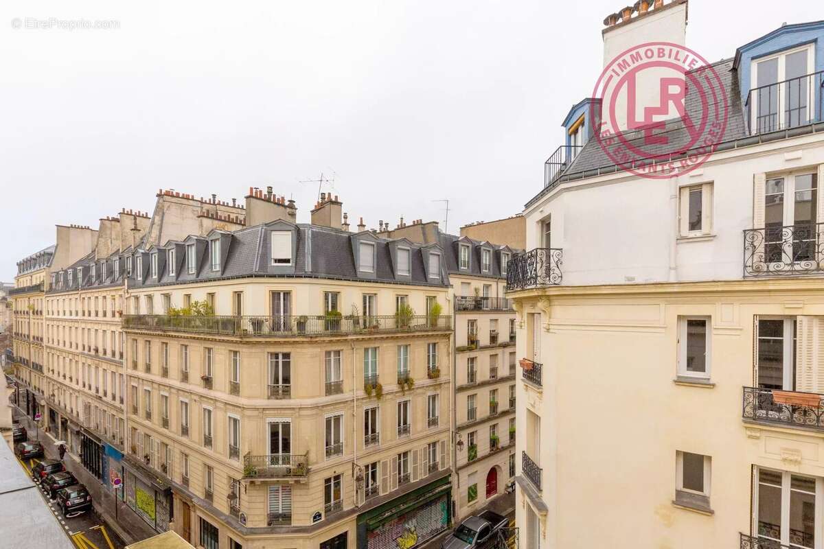 Appartement à PARIS-3E