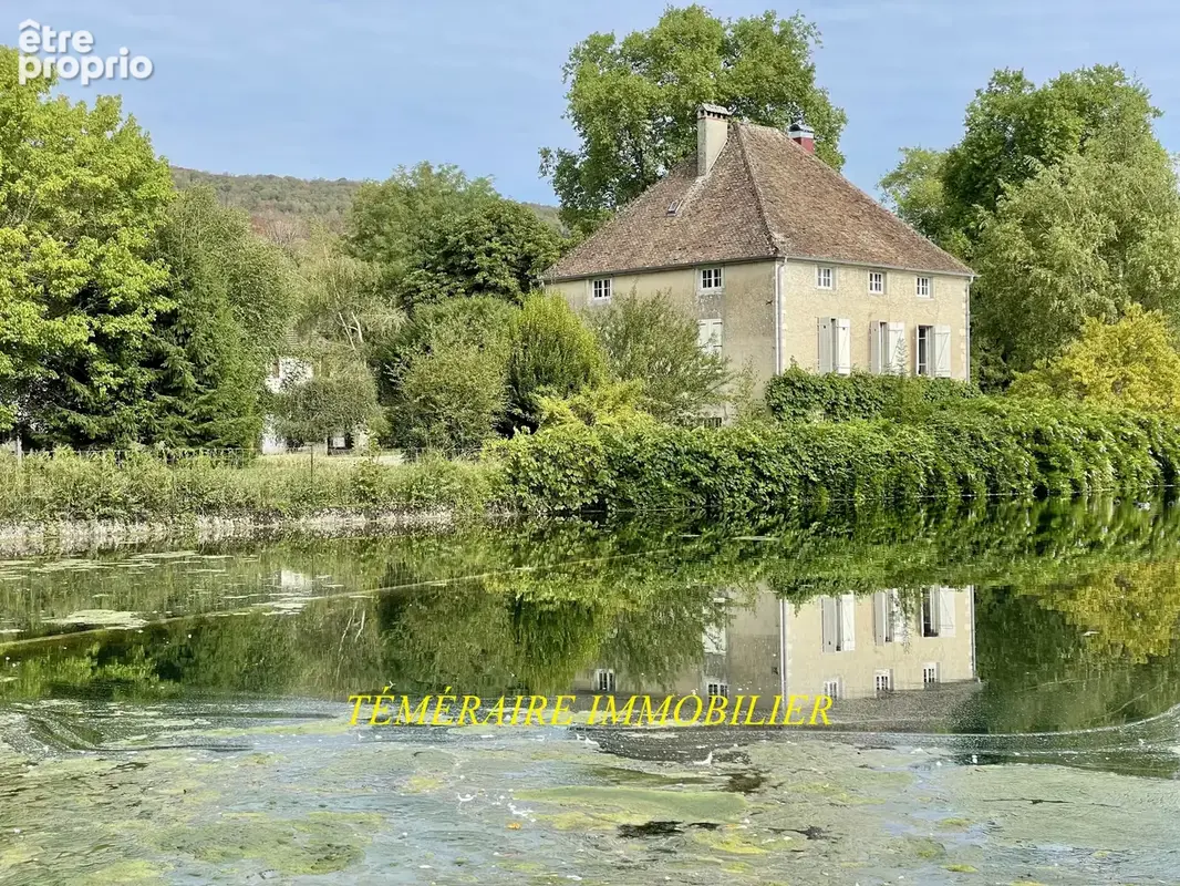 Axe Champagnole / Lons - Ensemble immobilier composé de 3 Maisons - photo 3