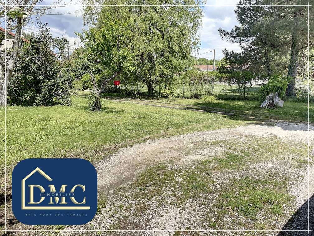 Terrain à LABARTHE-SUR-LEZE