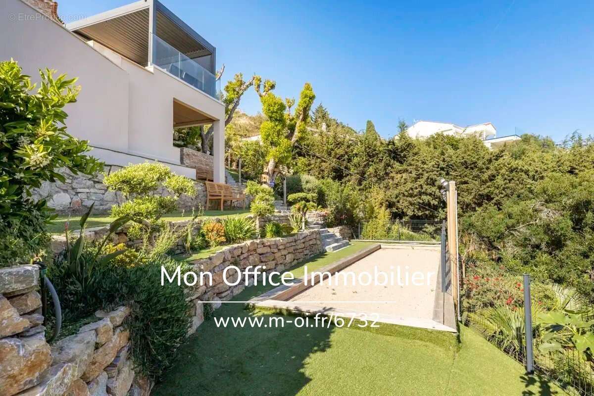 Référence : 6732-JDO. - Villa d’exception avec vue mer panoramique aux Issambres - photo 21