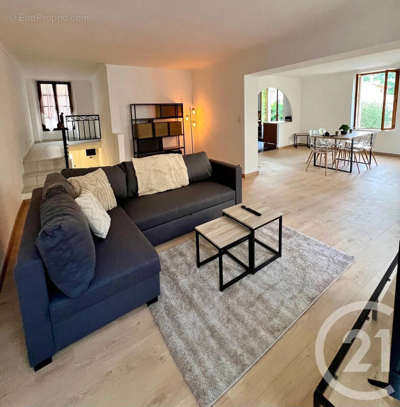 Appartement à SAINT-JEANNET