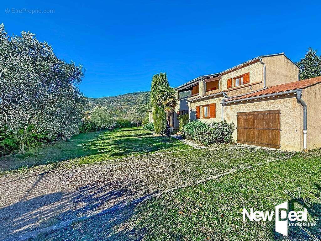 Maison à SEILLANS