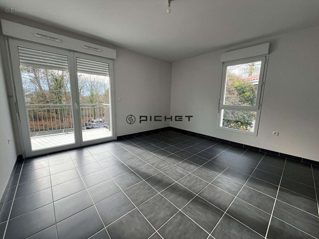 Appartement à LANTON