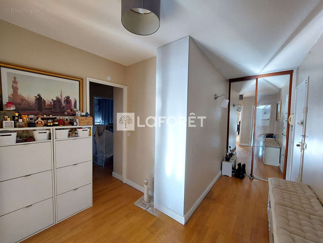 Appartement à VILLEMOMBLE