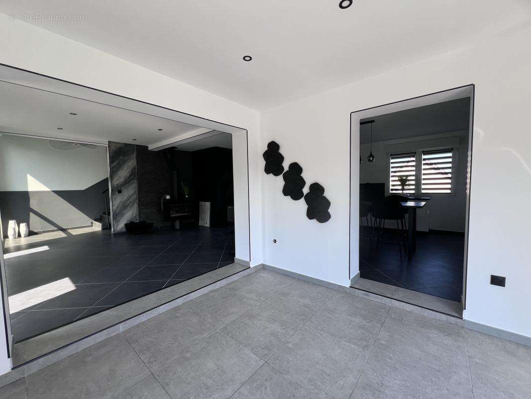 Maison à BESSONCOURT