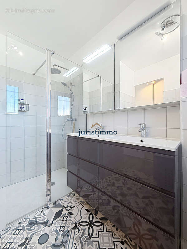 Maison à VAISON-LA-ROMAINE