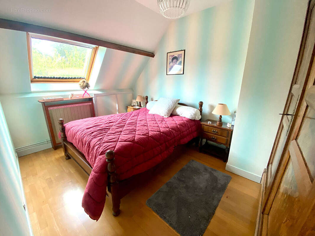 Maison à SARTROUVILLE